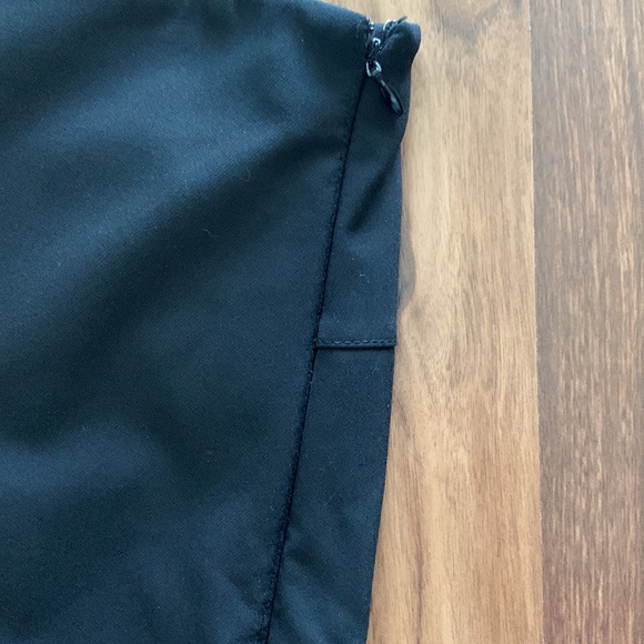 Club Monaco Black Tailored Pant - size 8 - Picture 3 of 8